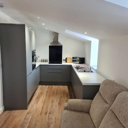 2 Bedroom Central Apartment 利克 外观 照片