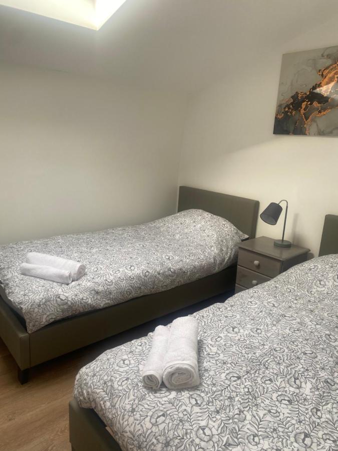 2 Bedroom Central Apartment 利克 外观 照片