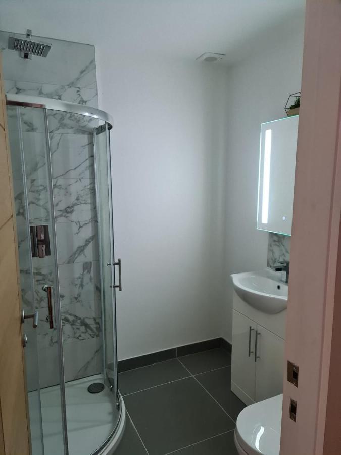 2 Bedroom Central Apartment 利克 外观 照片