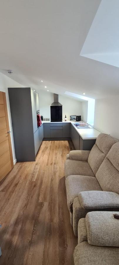 2 Bedroom Central Apartment 利克 外观 照片